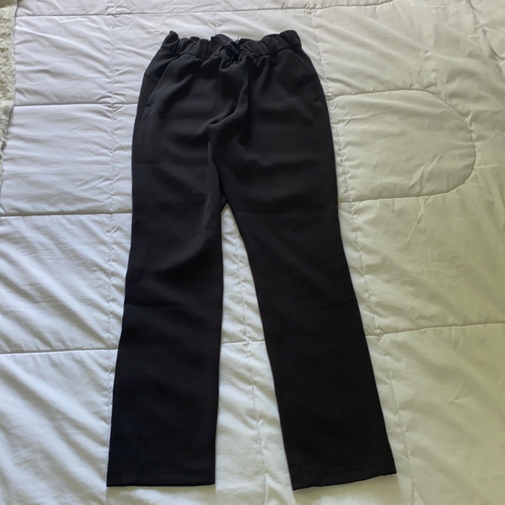 Lululemon On the Fly - Read Description!